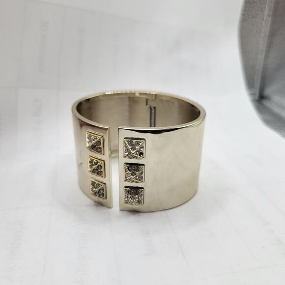 VICTORIA'S SECRET SPIKE CUFF BRACELET RHINESTONE ROCK N ROLL BANGLE SILVER TONE - Picture 7 of 9